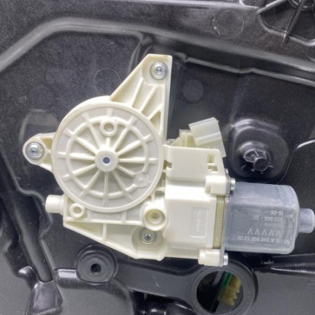 Leve vitre electrique avant droit MERCEDES CLASSE A 176