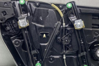 Leve vitre electrique avant droit MERCEDES CLASSE A 176