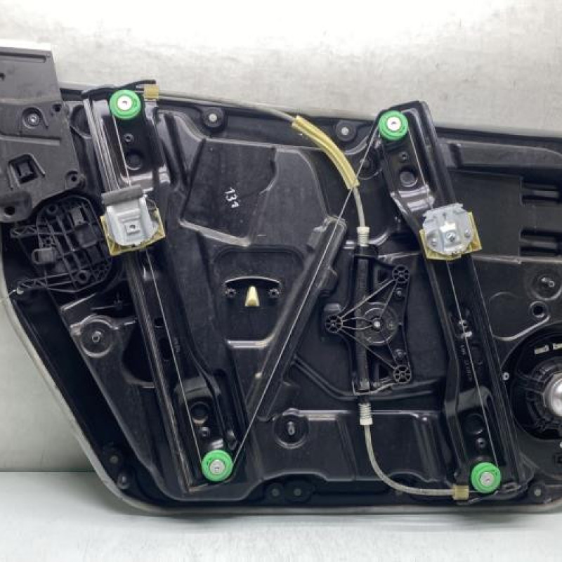 Leve vitre electrique avant droit MERCEDES CLASSE A 176 Photo n°4