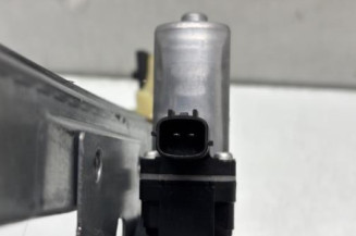 Leve vitre electrique avant gauche RENAULT CLIO 4