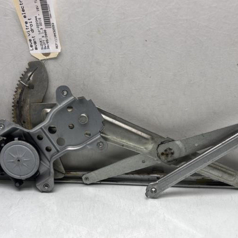 Leve vitre electrique avant droit SUZUKI SWIFT 3 Photo n°1