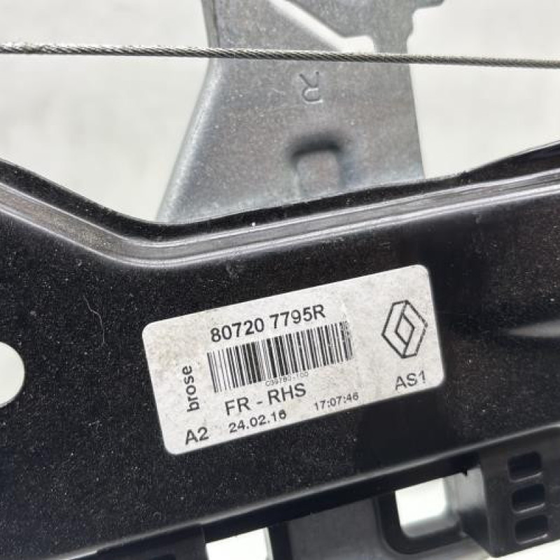 Leve vitre electrique avant droit RENAULT KADJAR Photo n°6