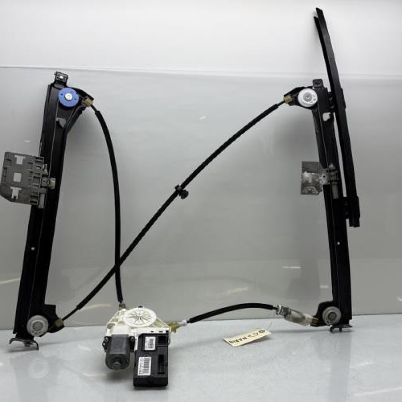 Leve vitre electrique avant droit RENAULT LAGUNA 3 Photo n°8
