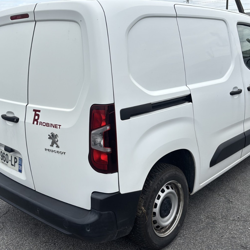 PEUGEOT PARTNER 3 PHASE 1 1.5 BLUE HDI - 16V TURBO Photo n°4
