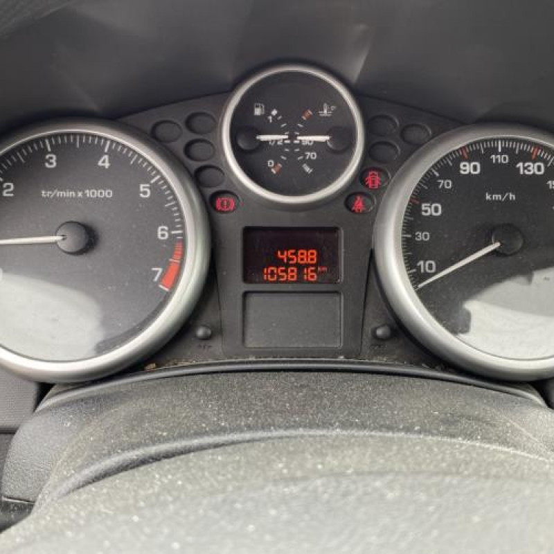 Leve vitre electrique avant gauche PEUGEOT 207 Photo n°20