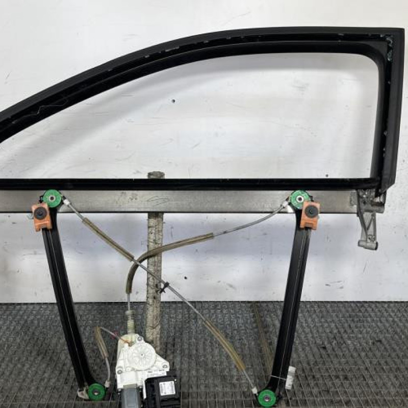 Leve vitre electrique avant gauche AUDI A3 2 Photo n°1
