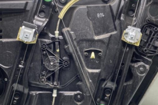 Leve vitre electrique avant gauche MERCEDES CLASSE A 176