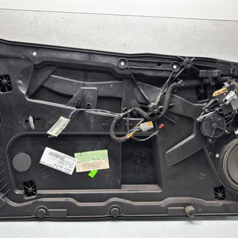 Leve vitre electrique avant gauche FORD FIESTA 6 Photo n°1