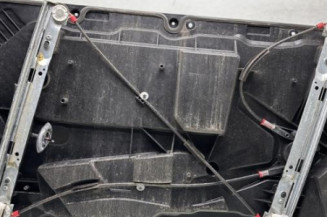 Leve vitre electrique avant gauche FORD FIESTA 6
