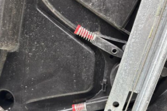 Leve vitre electrique avant gauche FORD FIESTA 6