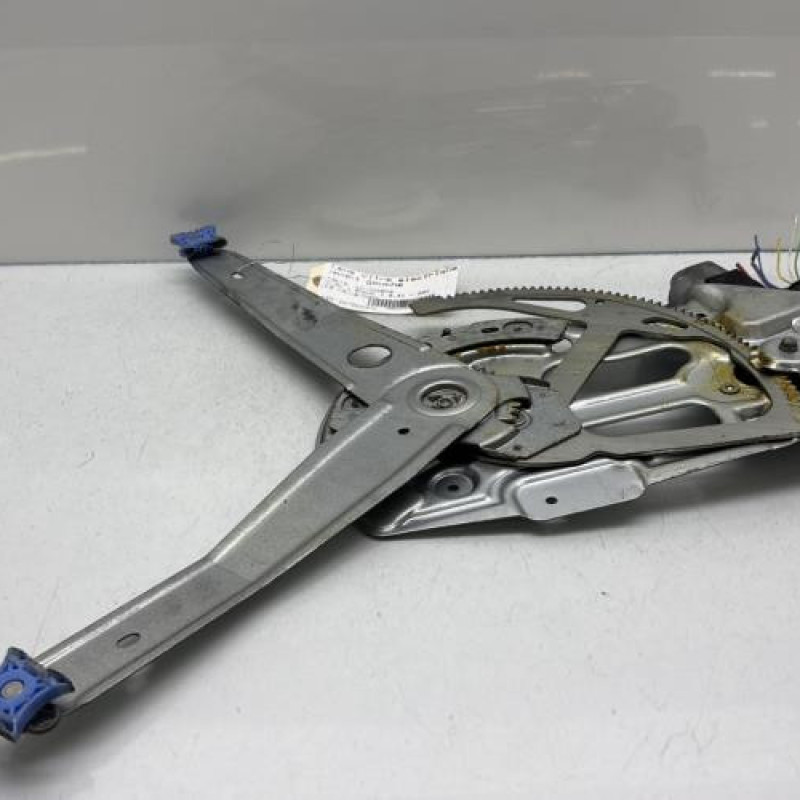 Leve vitre electrique avant gauche VOLVO S 60 1 Photo n°4