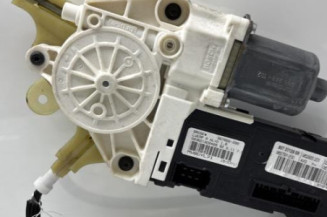 Leve vitre electrique avant gauche RENAULT LAGUNA 3