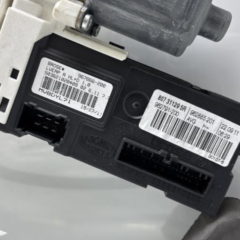 Leve vitre electrique avant gauche RENAULT LAGUNA 3 Photo n°7