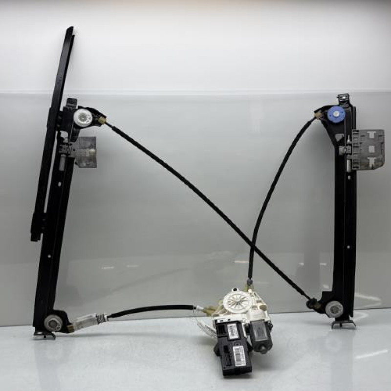 Leve vitre electrique avant gauche RENAULT LAGUNA 3 Photo n°9