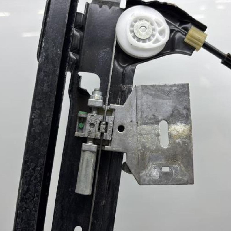 Leve vitre electrique avant gauche RENAULT LAGUNA 3 Photo n°10