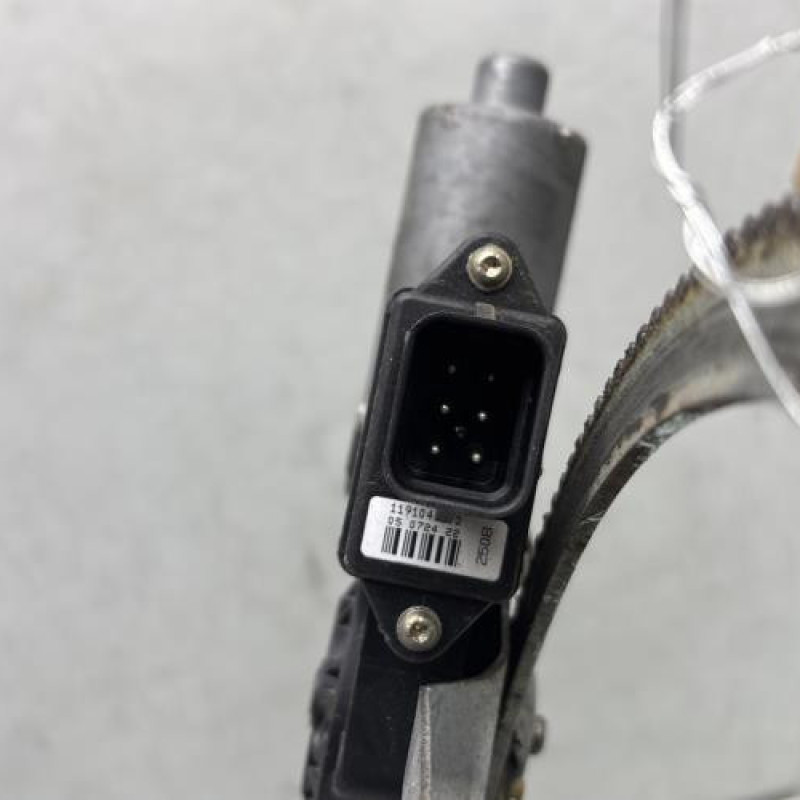 Leve vitre electrique avant gauche OPEL VECTRA B Photo n°2