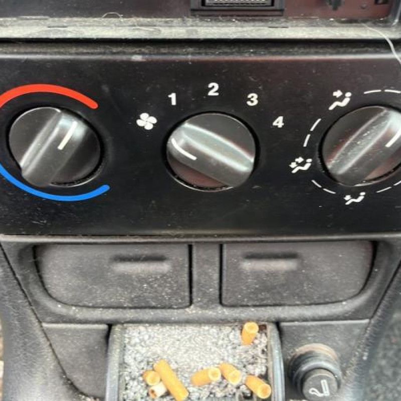 Leve vitre electrique avant gauche OPEL VECTRA B Photo n°7