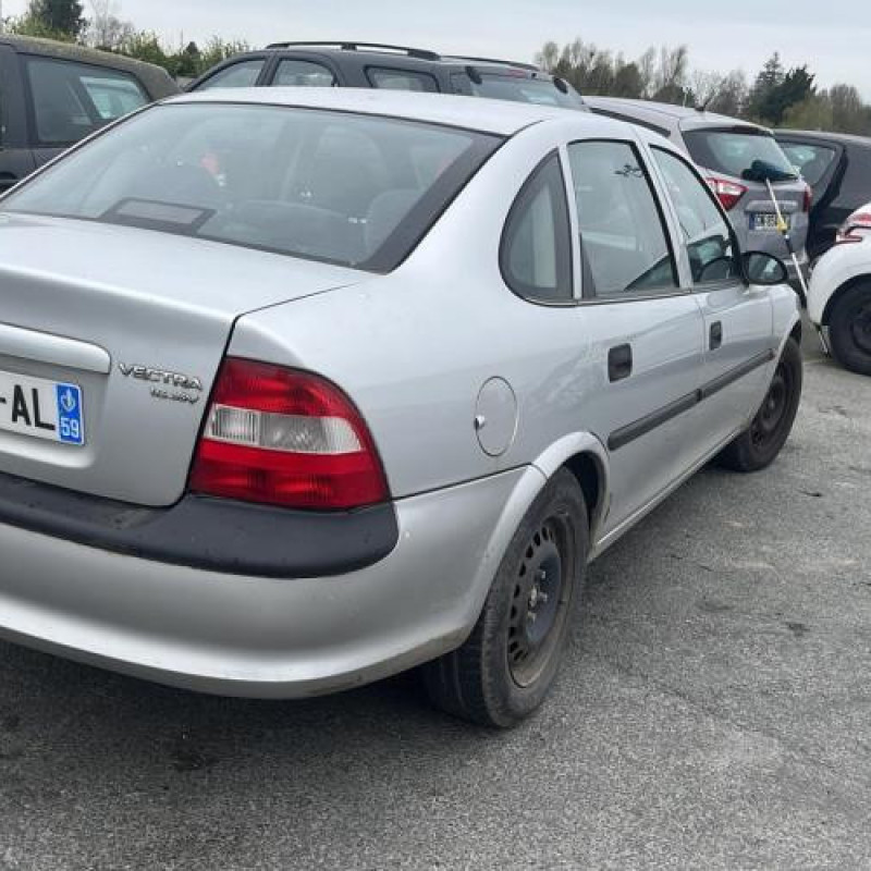 Leve vitre electrique avant gauche OPEL VECTRA B Photo n°8