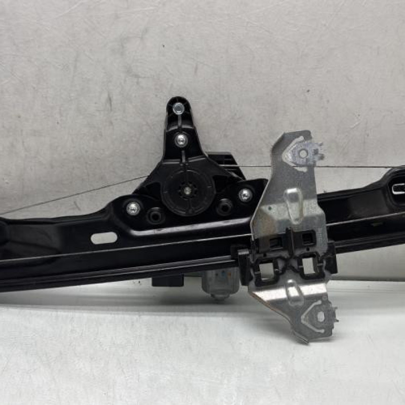 Leve vitre electrique avant gauche RENAULT KADJAR Photo n°1