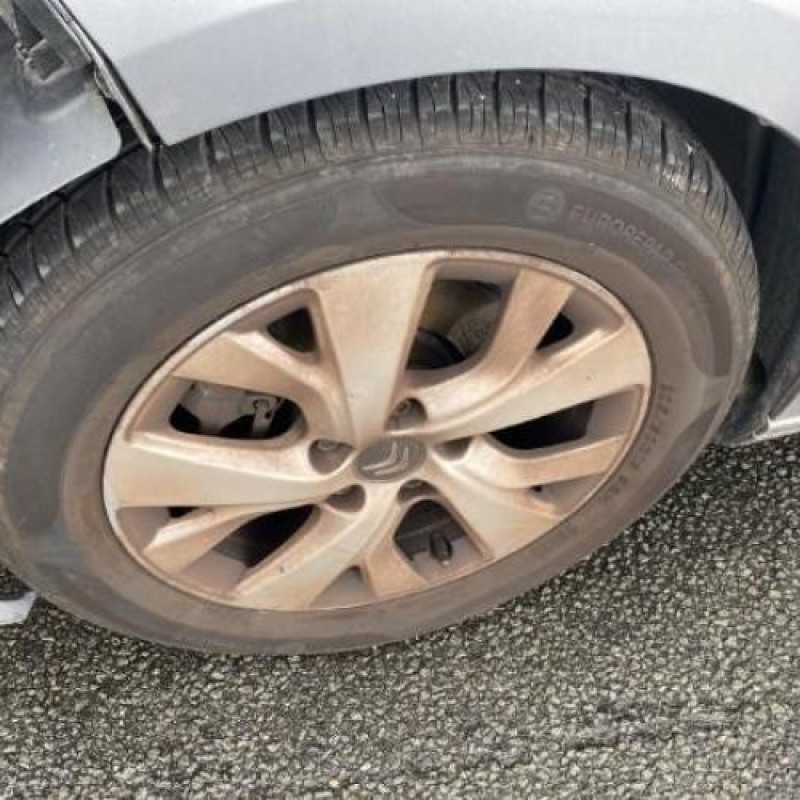 Attache ceinture avant droit CITROEN C4 GRAND SPACETOURER Photo n°8