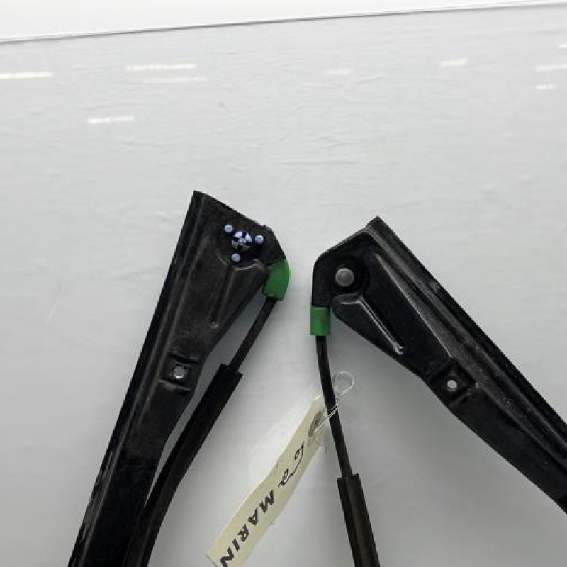 Leve vitre electrique avant gauche VOLKSWAGEN POLO 3 Photo n°4