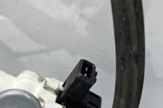 Leve vitre electrique avant gauche VOLKSWAGEN POLO 3