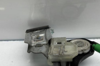Leve vitre electrique avant gauche VOLKSWAGEN POLO 3