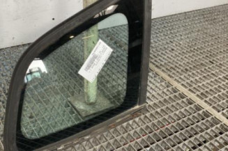 Custode arriere droit RENAULT LAGUNA 3