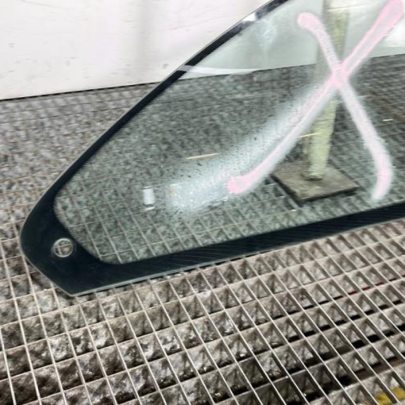 Custode arriere droit BMW SERIE 3 E46 Photo n°2