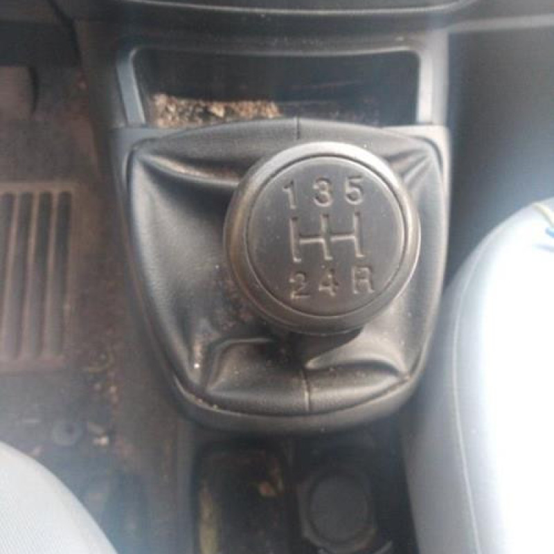 Aile avant droit PEUGEOT BIPPER Photo n°14