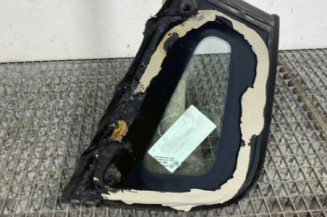 Custode arriere droit PEUGEOT 2008 1