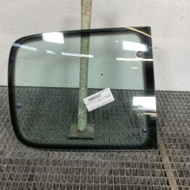 Custode arriere droit PEUGEOT 205 Photo n°1