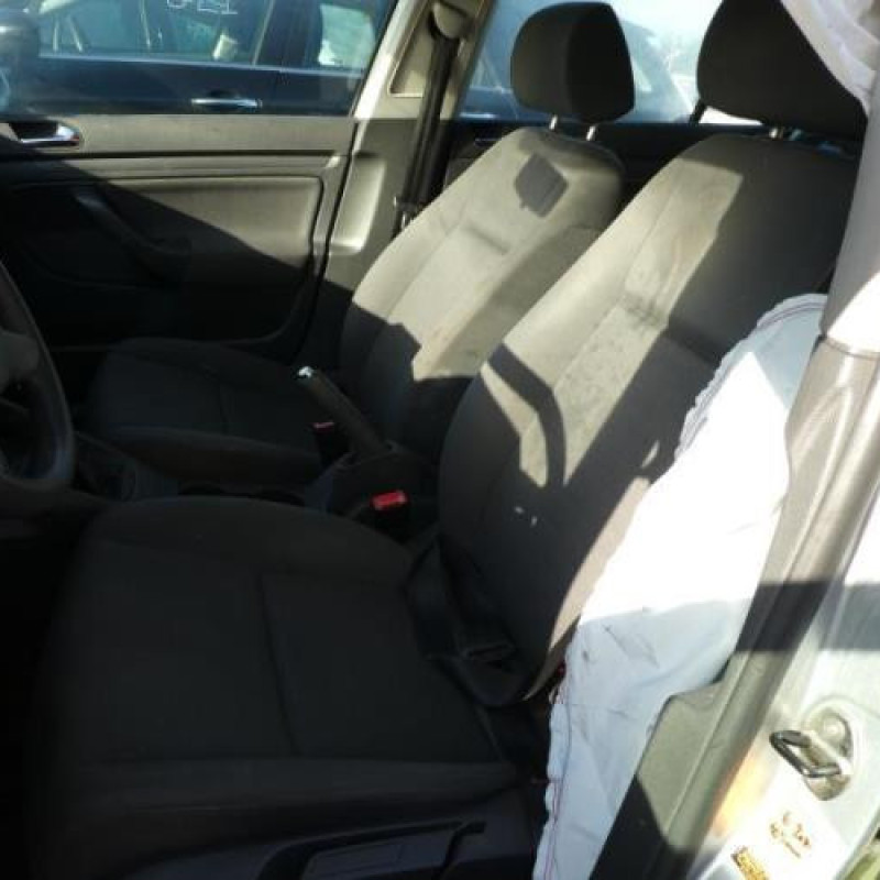 Porte avant droit VOLKSWAGEN GOLF 5 Photo n°12