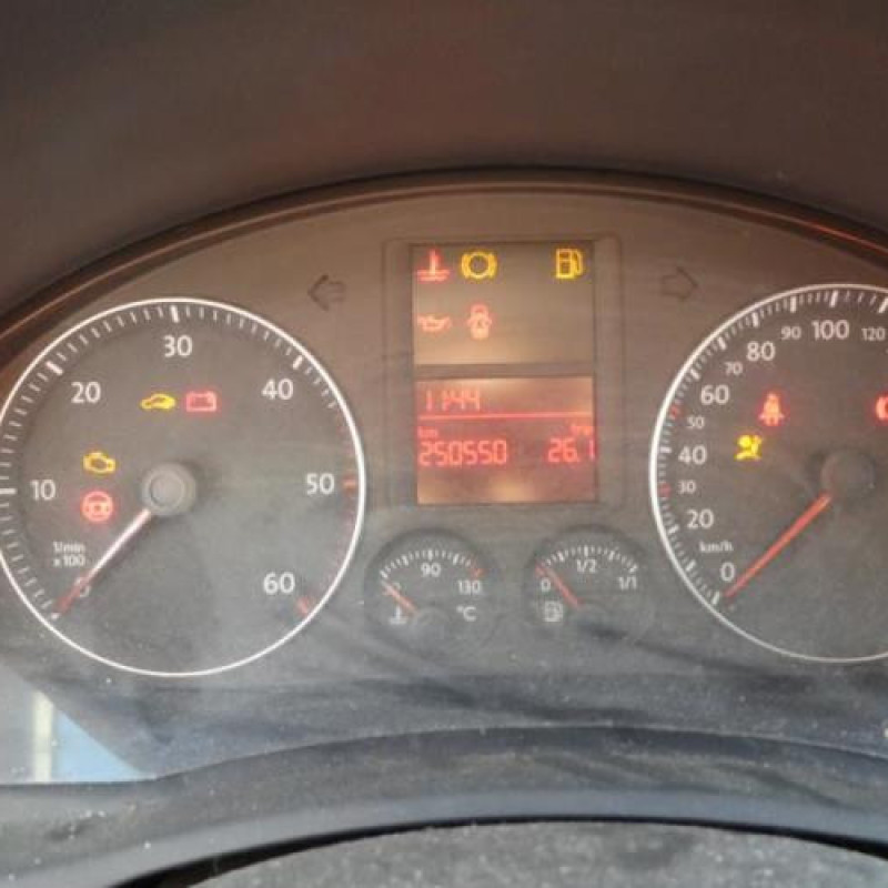 Porte avant droit VOLKSWAGEN GOLF 5 Photo n°13