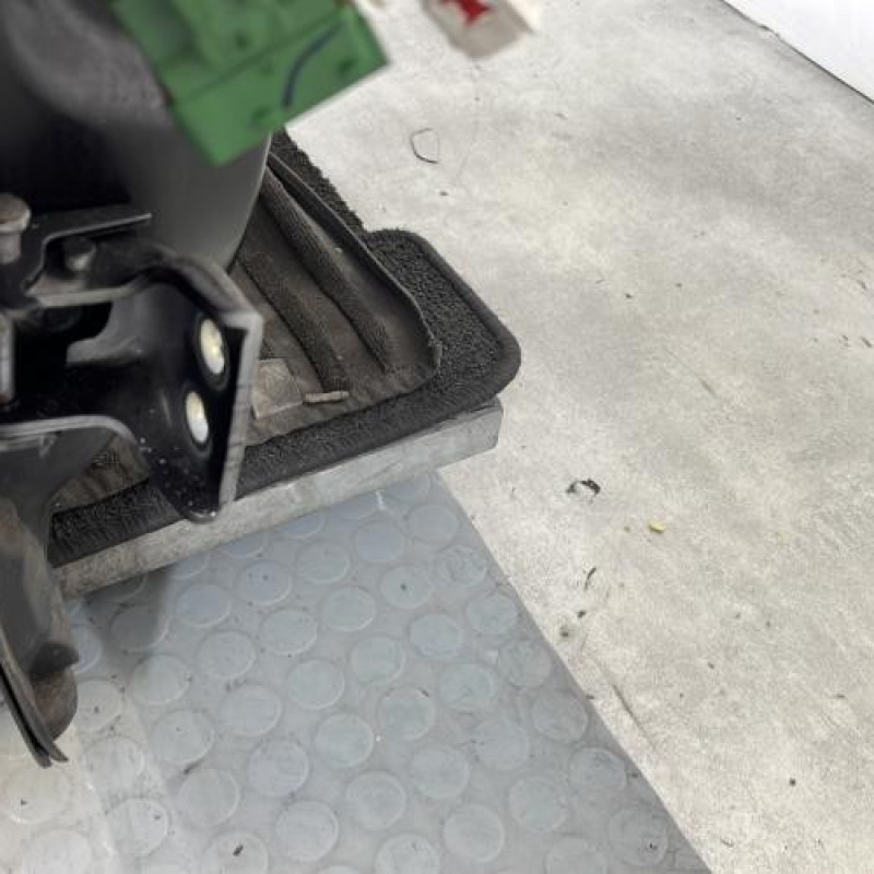 Porte avant droit CITROEN C3 2 Photo n°4