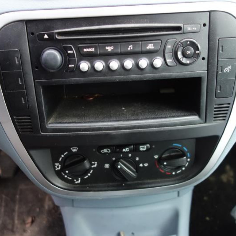 Porte avant gauche CITROEN C3 1 Photo n°9