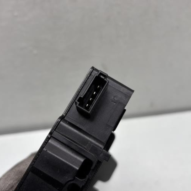 Serrure de coffre CHEVROLET AVEO 2 Photo n°4