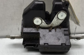 Serrure de coffre FIAT 500 2