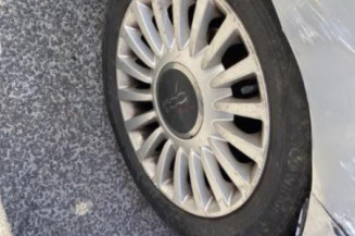 Serrure de coffre FIAT 500 2