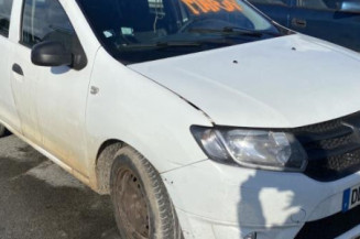 Attache ceinture avant droit DACIA SANDERO 2