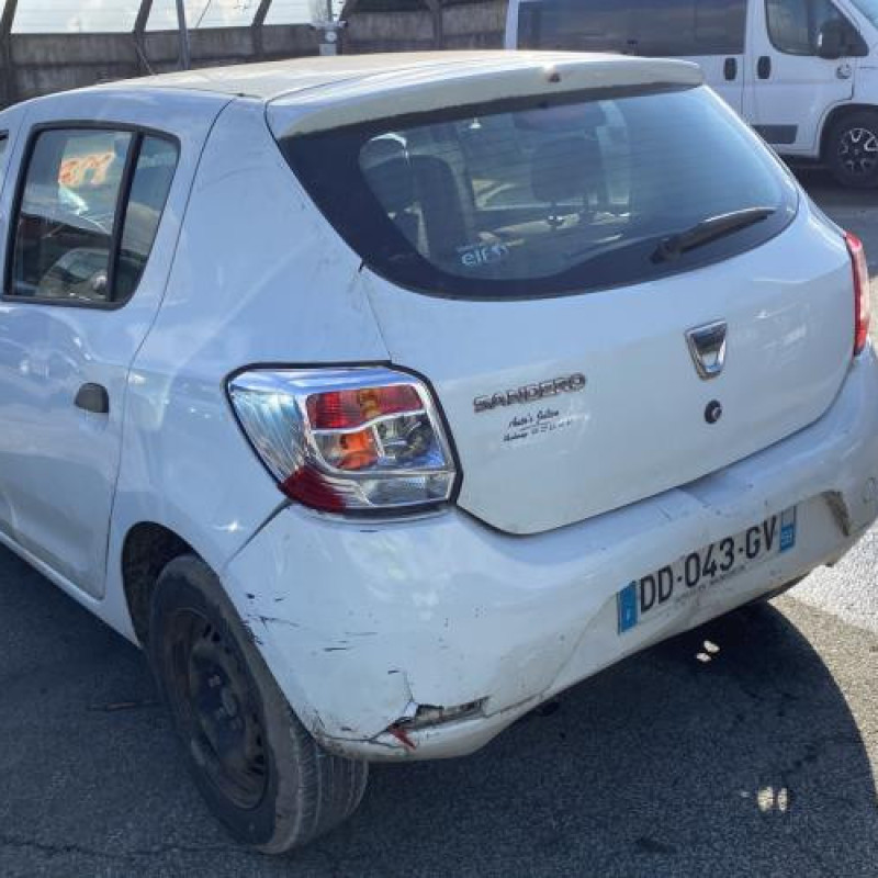 Attache ceinture avant droit DACIA SANDERO 2 Photo n°14