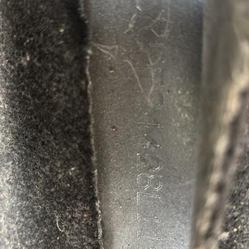 Attache ceinture avant gauche KIA CEE-D 1 Photo n°16