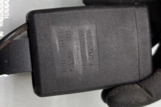 Attache ceinture avant gauche PEUGEOT PARTNER 2