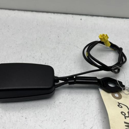 Attache ceinture avant gauche MERCEDES CLASSE C 204 Photo n°1