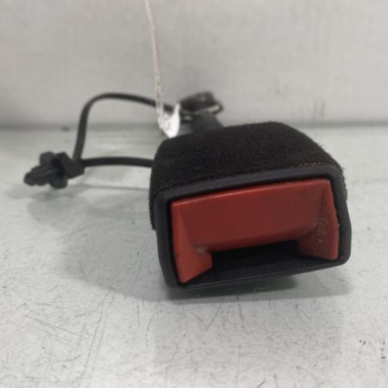 Attache ceinture avant droit OPEL ASTRA K Photo n°5