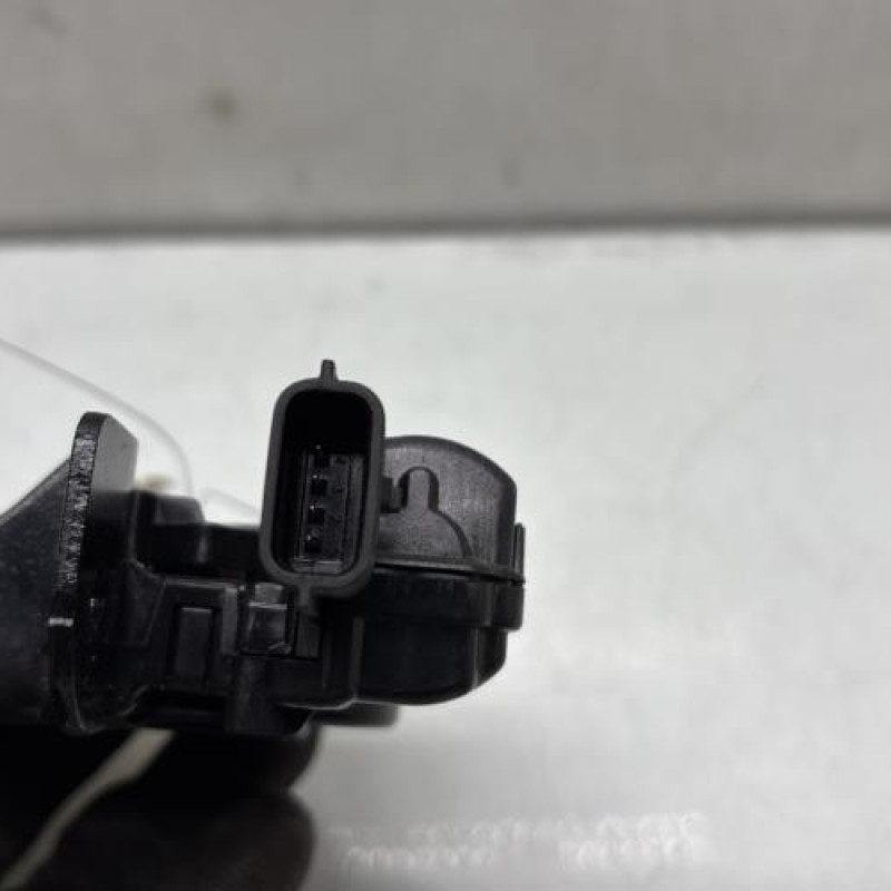 Serrure de coffre RENAULT SCENIC 3 Photo n°3