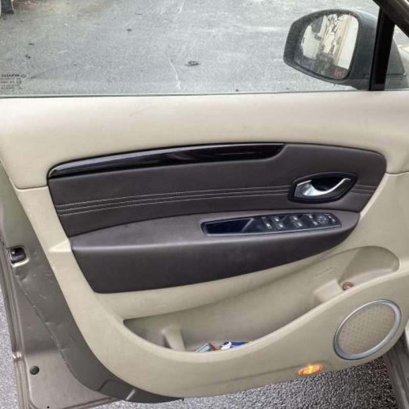 Serrure de coffre RENAULT SCENIC 3 Photo n°13