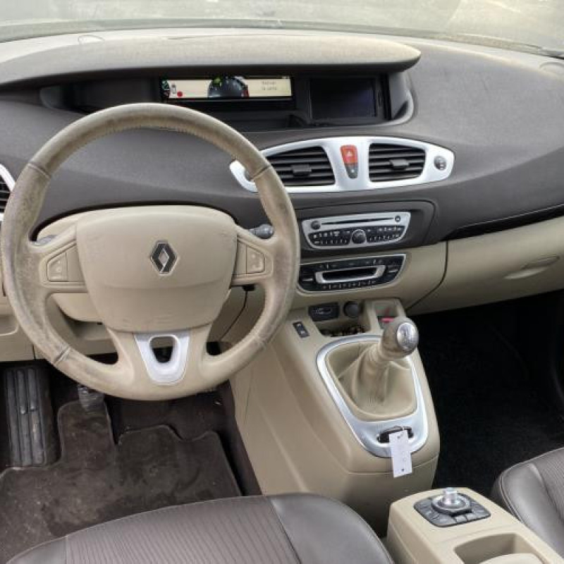 Serrure de coffre RENAULT SCENIC 3 Photo n°17