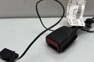 Attache ceinture avant gauche ALFA ROMEO MITO Photo n°1