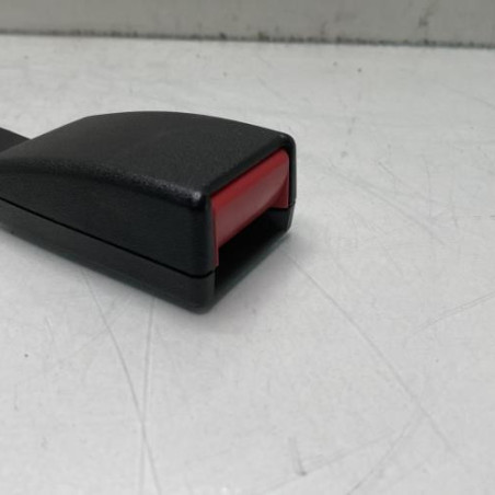 Attache ceinture avant droit TOYOTA YARIS 1